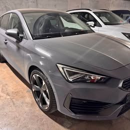 2024 SEAT cupra leon