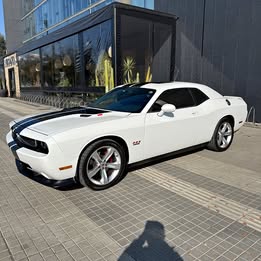 2010 Dodge challenger rt