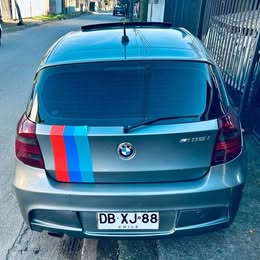 2011 BMW 116i version m 2011 usado