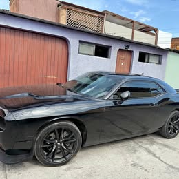 Dodge Challenger 2017