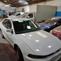 Mitsubishi Galant 2003