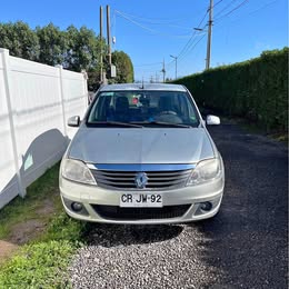 Renault Logan 2010