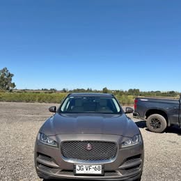 Jaguar F Pace 2017