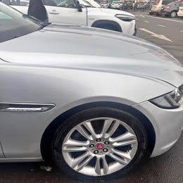 Jaguar Xe 2020