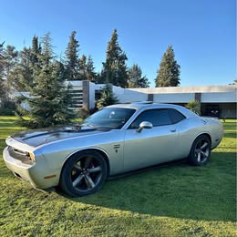 Dodge Challenger 2012