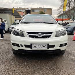 Byd S6 2015