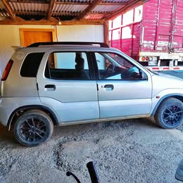 Suzuki Ignis 2006