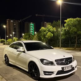 Mercedes Benz C180 2016