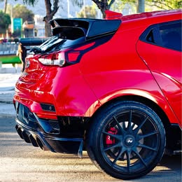 Hyundai Veloster 2021