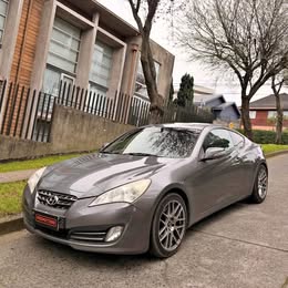 Hyundai Genesis 2010