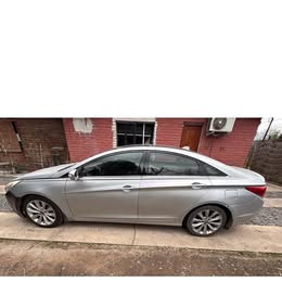 Hyundai Sonata 2012