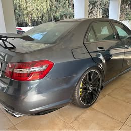Mercedes Benz E63 2012