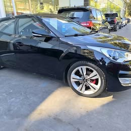 Hyundai Veloster 2016