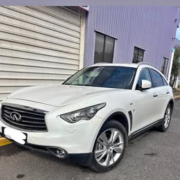 Infiniti Q70 2015