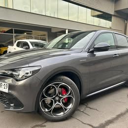 Alfa Romeo Stelvio 2024