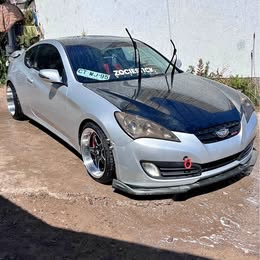 Hyundai Genesis 2011
