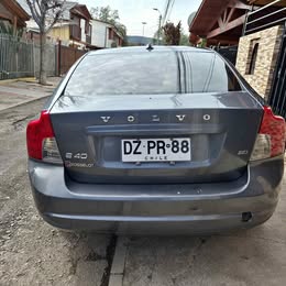 Volvo S40 2012