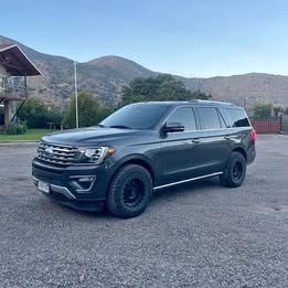 Ford Expedition 2020