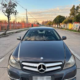 Mercedes Benz C180 2014