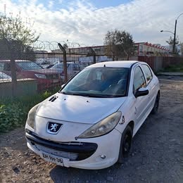 Peugeot 207 2012