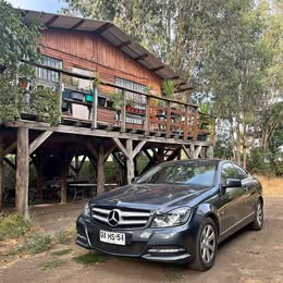 Mercedes Benz C180 2012