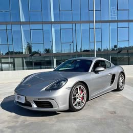 Porsche Cayman 2024