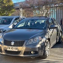 Suzuki Kizashi 2013