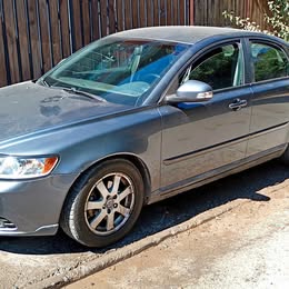 2010 Volvo S40