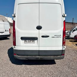 2022 Maxus deliver 9 cargo l3h3 2.0