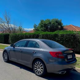 Suzuki Kizashi 2011