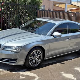 Audi A8 2012