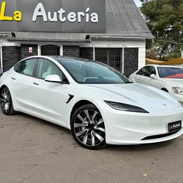 Tesla Model 3 2024