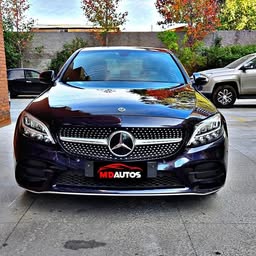 Mercedes Benz C300 2019