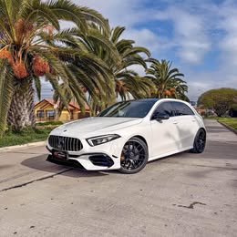 2019 Mercedes-Benz a250 amg