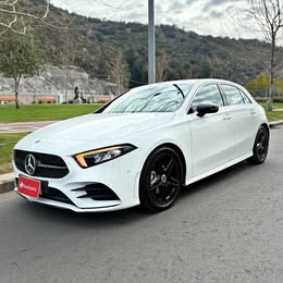 2021 Mercedes-Benz a200d 2.0 dct amg look