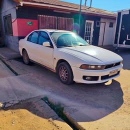 Mitsubishi Galant 2000