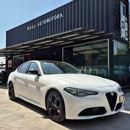 2020 Alfa Romeo giulia