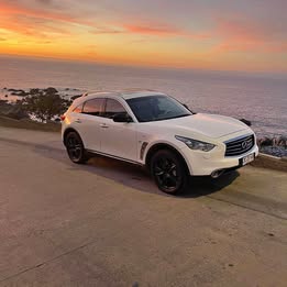 2017 Infiniti qx70