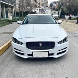 Jaguar Xe 2019