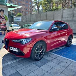 Alfa Romeo Stelvio 2023