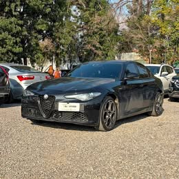 Alfa Romeo Giulia 2023
