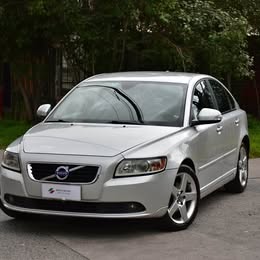Volvo S40 2013