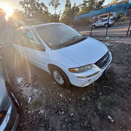 Chrysler 200 2000