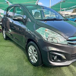 2017 Suzuki ertiga 2 dueños 3 corridas asien