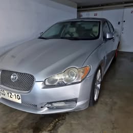 2010 Jaguar XF