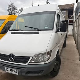 Mercedes Benz Sprinter 2011