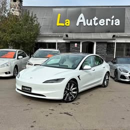 Tesla Model 3 2024