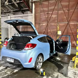Hyundai Veloster 2013
