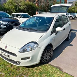 2014 Fiat nuevo grande punto 1.4