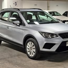 2021 SEAT arona 1.6 aut reference solo 55.000 kms